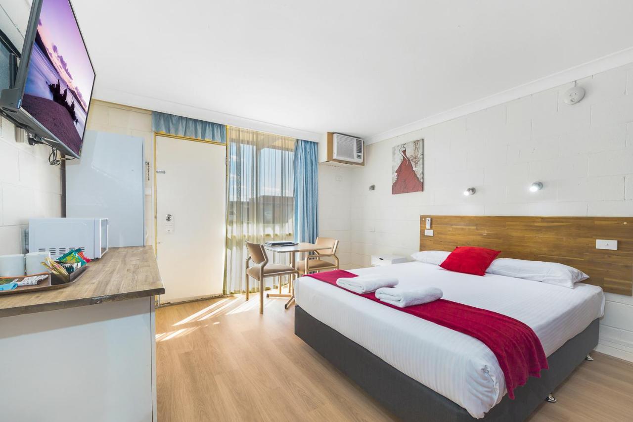 Plainsman Motel Forbes Esterno foto